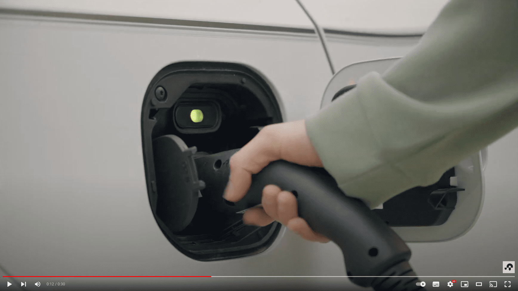 Le coliving par Compose : des voitures électriques en autopartage et des vélos en libre accès.