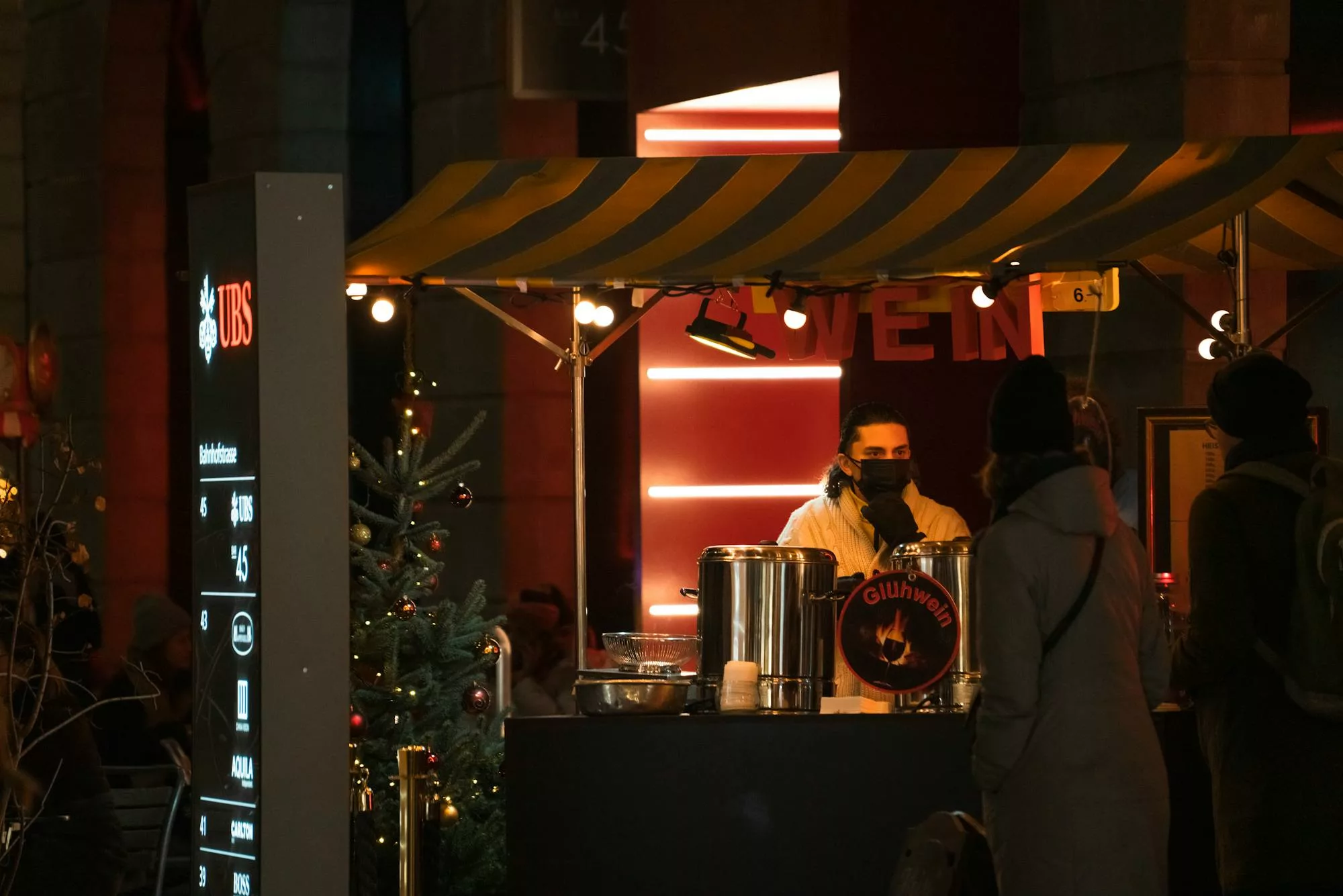 Activités à faire entre amis à Rungis pour les Fêtes de Fin d'Année 2024